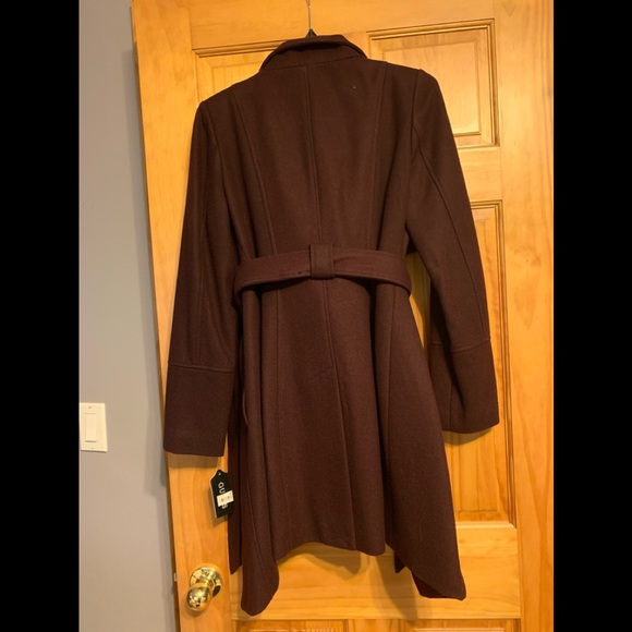 GUESS Jacket - Picture 2 of 6